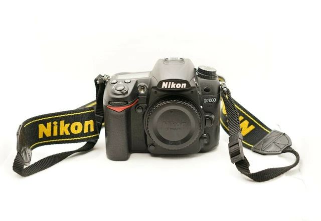 Nikon D7000 Digital Camera D33697