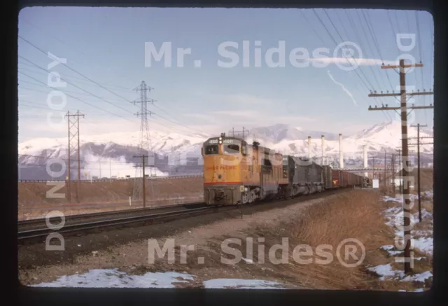 Duplicate Slide UP Union Pacific U50C Class Leader 5000 & 2 SP Units Action