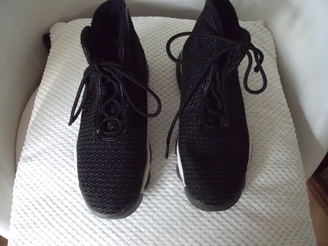 Jordan horizon low noir 2025