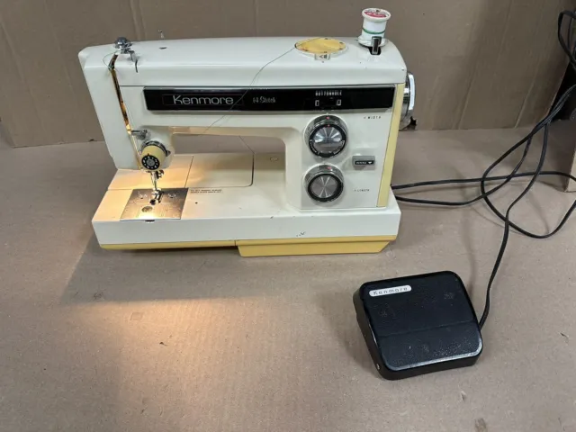 Sears Kenmore 158. 17812 - 14 Stitch Sewing Machine + Foot Pedal !!