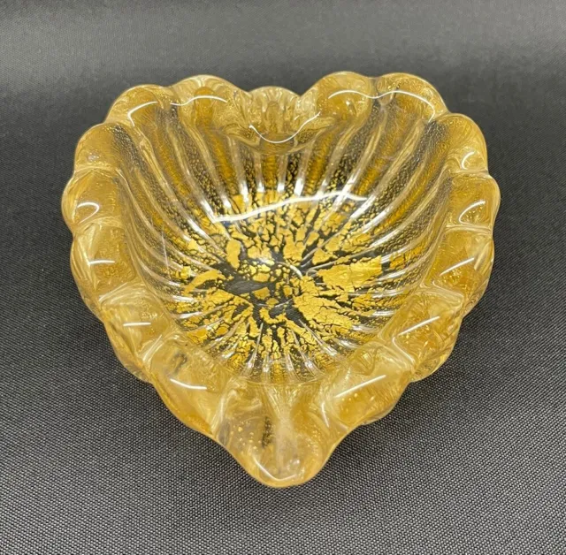 Murano Art Glass Heart Shaped Bowl Barovier  & Toso Cordonato d’ Oro 3.6”