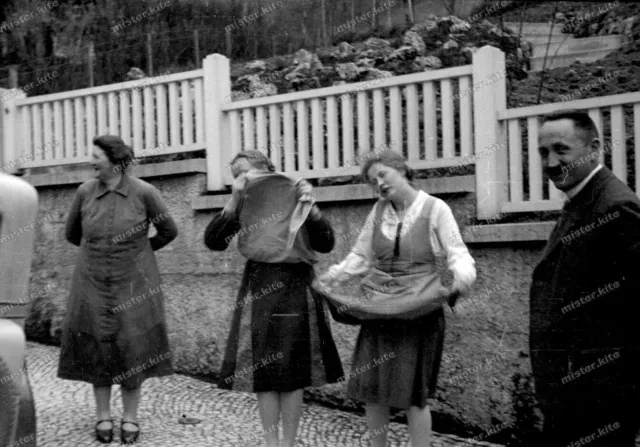 Negativ-Marksuhl-Thüringen-Wartburgkreis-Frauen-Kleid-Mode-Mann1930er Jahre-11