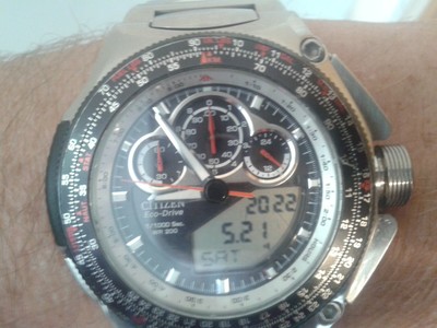citizen eco drive promaster wr200