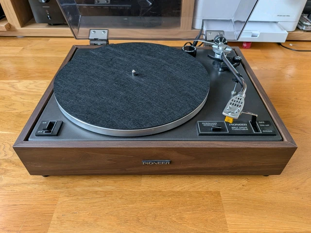 A brief History and buyers guide to the Classic Pioneer PL-12D turntable 1972 - 1976 | Hifi Hangar