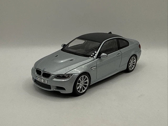 Voiture Miniature 1:24 Newray BMW M3 E92 Coupé 2007 - Blanche Carbone - Modèle NY71053WH - Neuf