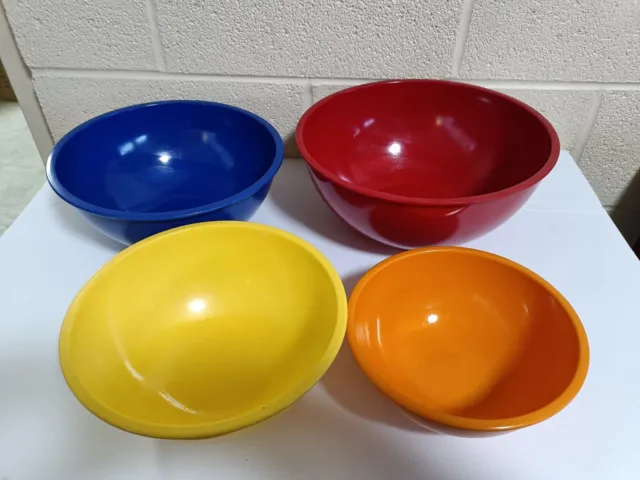 JCPenney Home "Cooks" Dishwasher & Food Safe Mix Bowls Non-Microwaveable 4 pc.