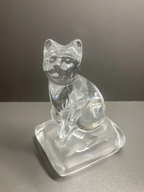 Cat Crystal Darques Figurine Clear Glass Frosted Base Paperweight