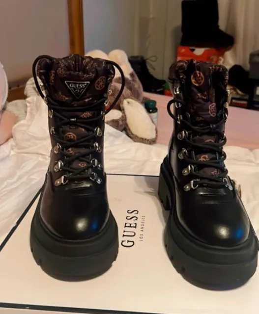 Guess Womens Leather Combat & Lace-up Boots Size7 Black