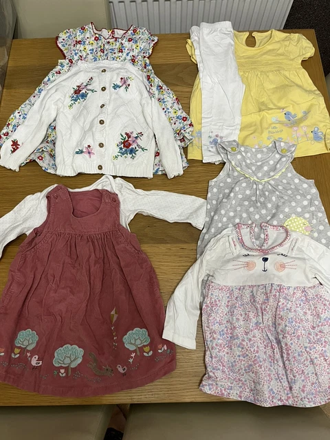 Girls clothing bundle 2 - 9-12 months