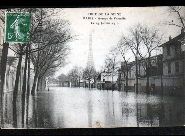 INONDATION ET CRUE PARIS 1910. Quai de Javel ligne des Moulineaux