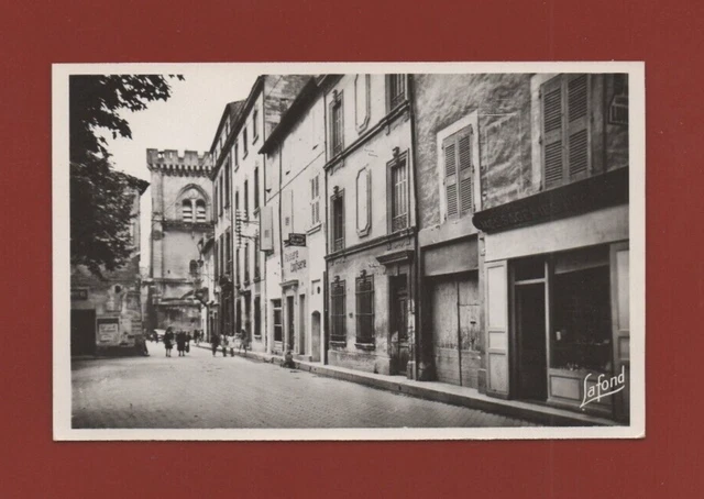 Villeneuve Le Avignon - Rue Da La Repubblica (C2905)