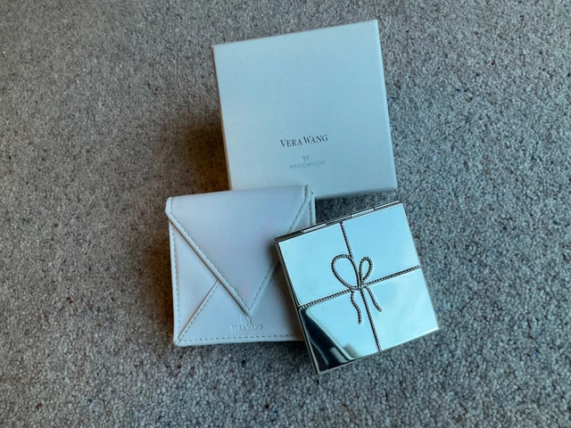 Vera wang deals compact mirror