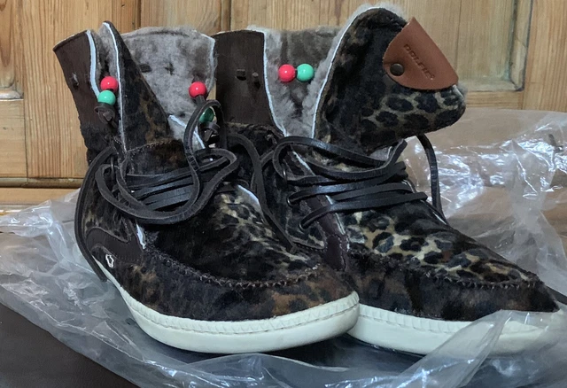 Chaussures montantes à lacets DOLFIE en cuir avec emballage d’origine