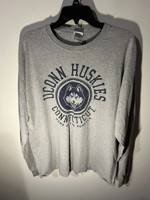 UConn Huskies Long Sleeve T-Shirt  Size Xl