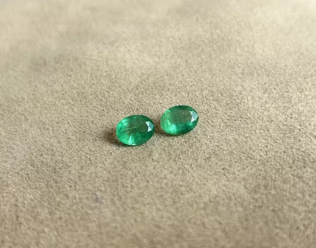 Natural Colombia Emerald Oval cut Pair loose gemstones 9x7 mm Oval shape emerald