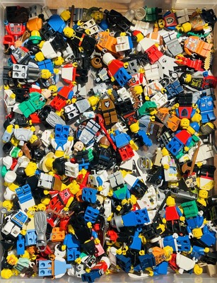 huge lot of lego minifigures