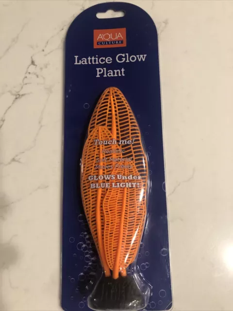 Aqua Culture Lattice Glow Plant for aquariums, glows under blue light and moves