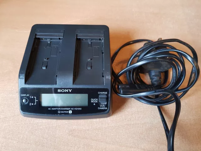 SONY AC-VQ1050 Dual Battery charger & Adaptor