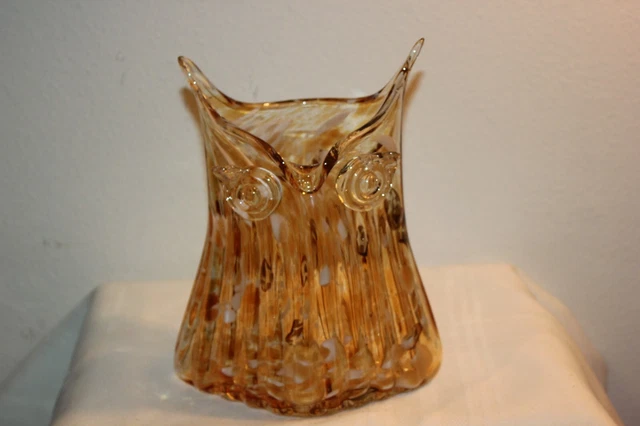 Vintage Owl Art Glass Vase Amber Ribbed Glass ~ 8"h ~ EUC