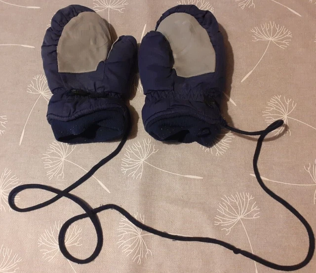 Ski mittens for kids age 6 by Barts, navy blue with connecting string