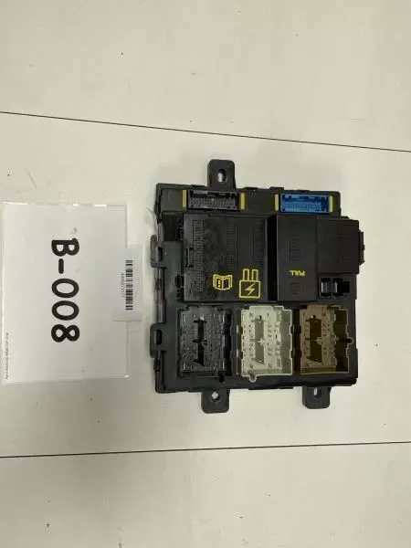2007 Ford Five Hundred Fuse Relay Smart Junction Box Oem+