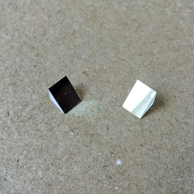 Optical Glass Triangular Prism Right Angle Total Reflection Laser 5*5*5mm