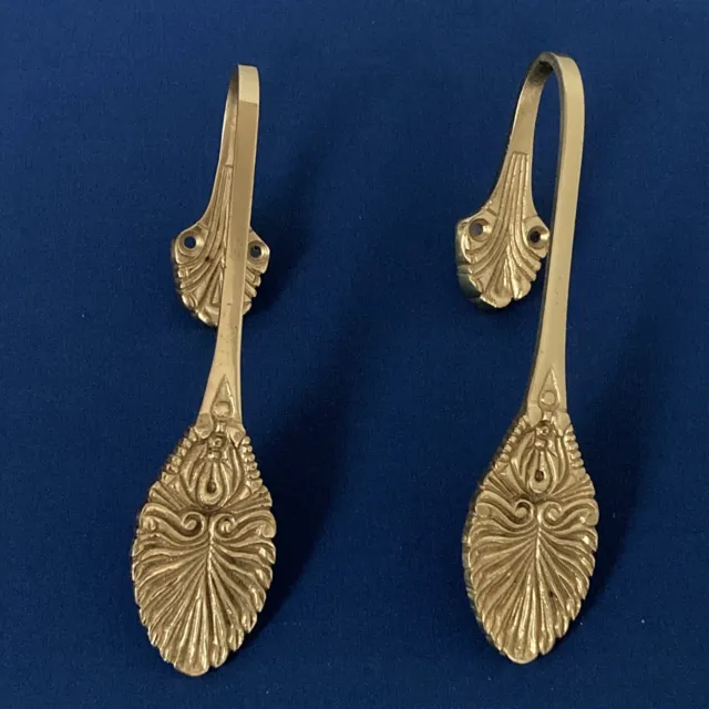 Vintage Brass Curtain Tie Backs Hooks French Old Victorian Rococo Leaf hold