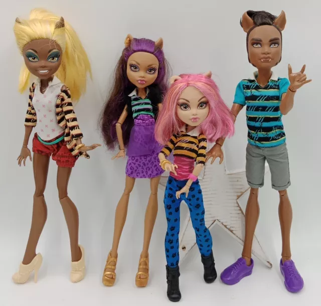 Lote 4 Muñecas Monster High Howleen Personaje Clawd Clawdia Wolf De Pack Of .