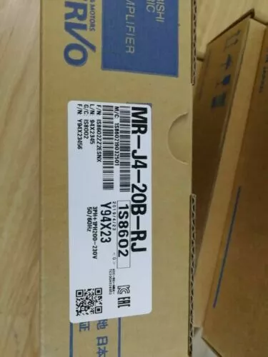 1Pc New Mitsubishi Mr-J4-20B-Rj Servo Driver Mrj420Brj Expedited Shipping