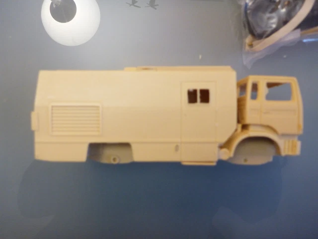 Kit Maquette MVI 1/43 – Renault Trafic Cellule Mobile D'Intervention – À Monter (boîte)