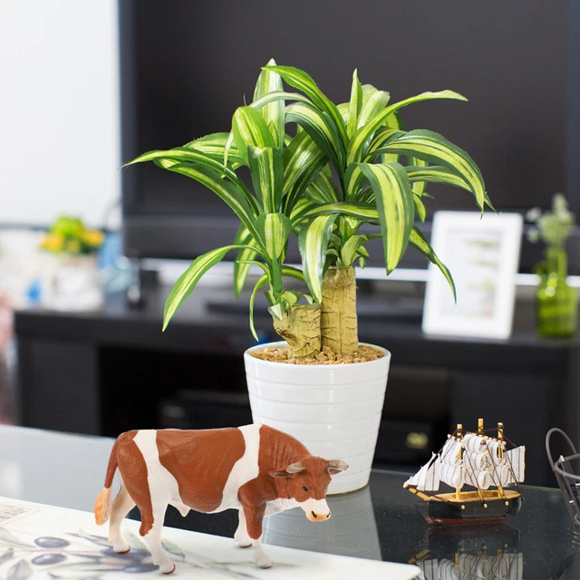 Cow Figurine Cartoon cow figurines home decor Cow Adornment Farm Animal Ornament