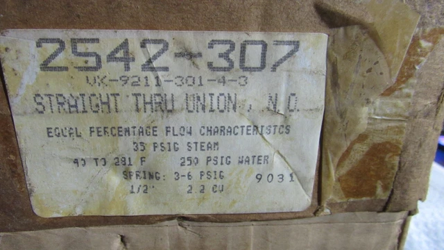 Robertshaw (New 1/2") Union End Straght Thru Diaphragm Control Valve  2542-307