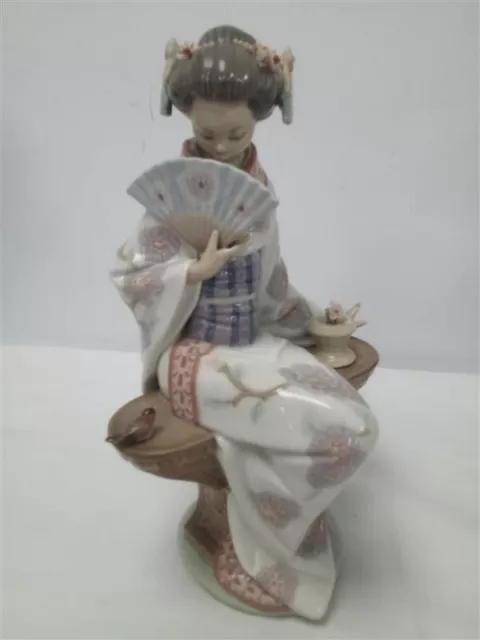 Lladro NIPPON Lady Figurine 23cm  (see description)