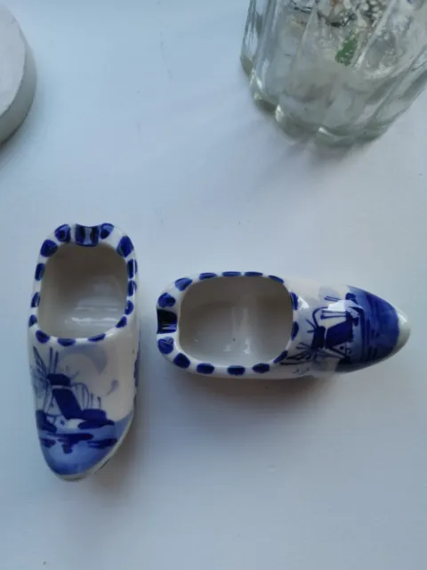 Small Ceramic Delft Holland Shoe Ashtray Hand Painted Dutch Clog With Windmill