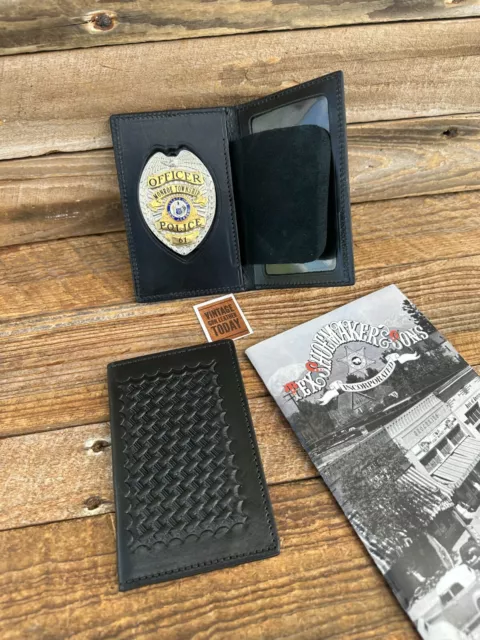 Vintage Tex Shoemaker Black Basket Leather 3 1/8 x 2 1/4" Badge ID Holder  FED.