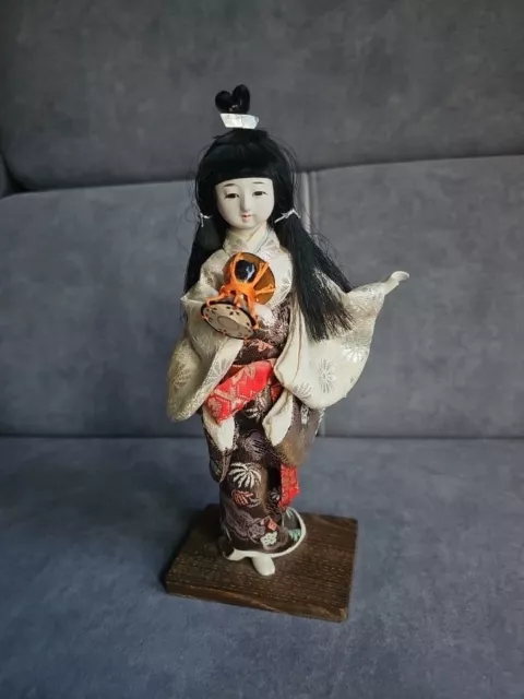 Vintage Japanese Kabuki Geisha doll with a drum