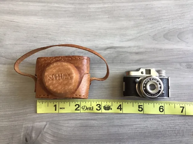 Cámara espía y estuche vintage miniatura Speedex hechos en Japón