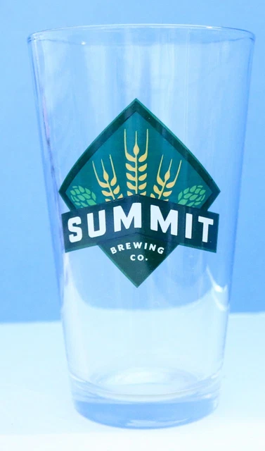 Vintage - Summit Brewing Company- Beer-Ale Glass  6 inches
