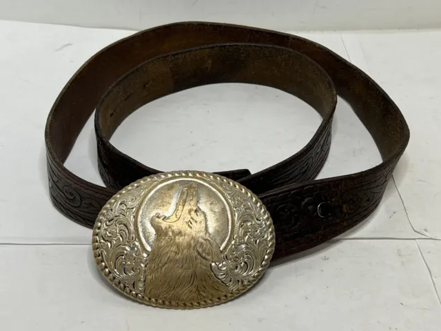 Vintage Crumrine Howlinf Wolf Oval Western Belt Buckle w/ Leather Belt