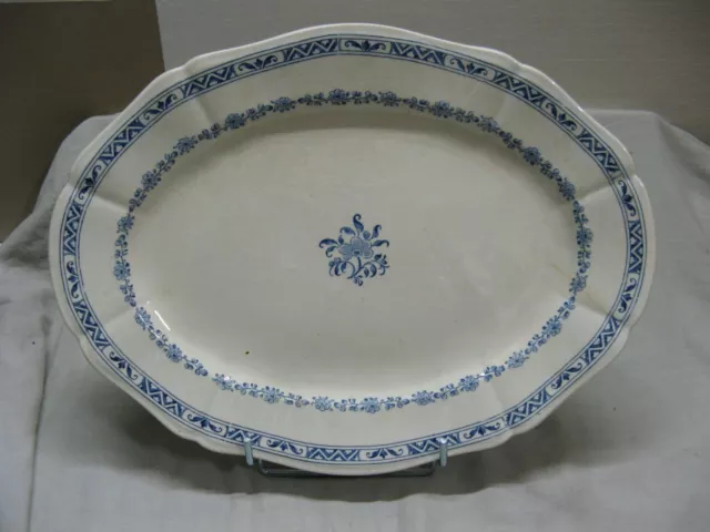 Très beau grand plat ovale en faïence de Gien vers 1880-1900