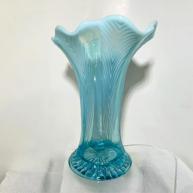 Vintage Art Glass Blue Opalescent Vase Feather Pulled Pattern Northwood 8” Tall