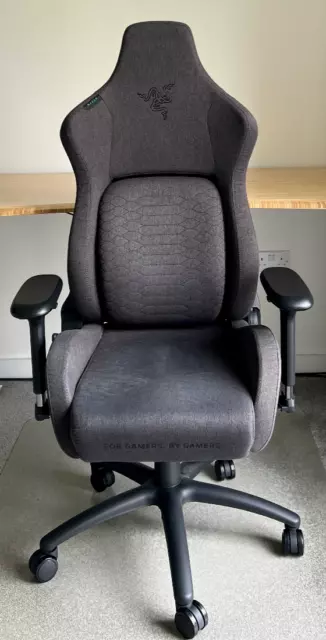 Razer Iskur Gaming Chair - Dark Gray Fabric with Built-In Lumbar Support