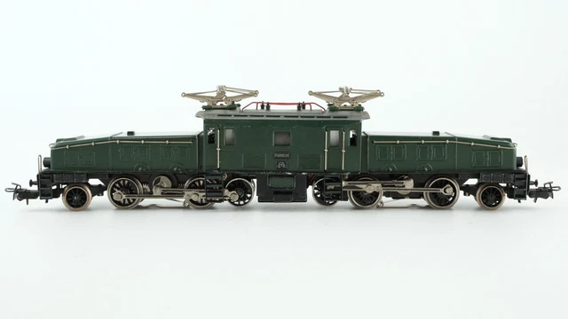 Locomotive Märklin H0 3015 - Crocodile Ce 6/8 SBB CFF - Analogique - Occasion