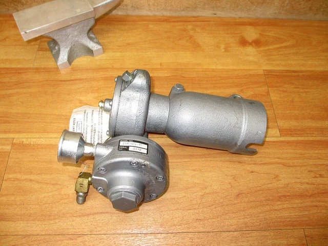Devilbiss 2AM-NCW-97 *NEW* Air Motor Paint Mixer Pneumatic Gast