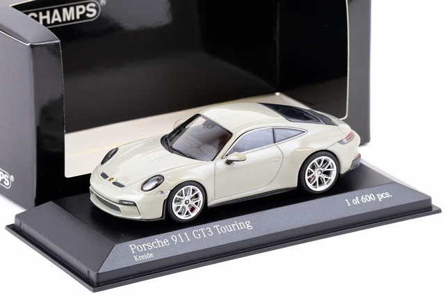 Minichamps Porsche 911 992 GT3 Touring Racing Jaune - Modèle Réduit 1:43 - Voiture Moulée Sous Pression