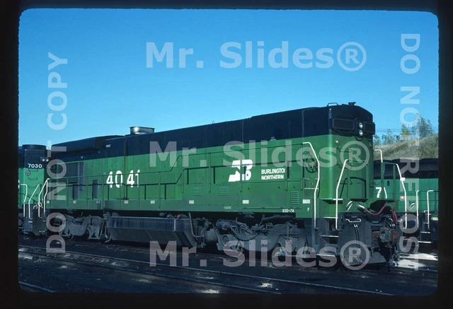 Original Slide BN Burlington Northern Uncoupled B30-7A B Unit 4041 Mpls MN 1982
