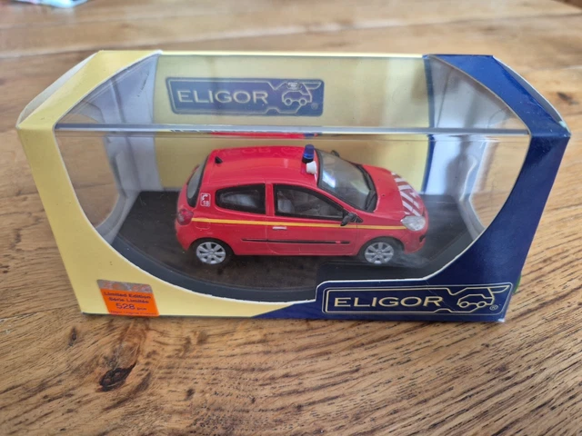 Renault Clio IV Pompiers Aéroport de Paris - ELIGOR 101641