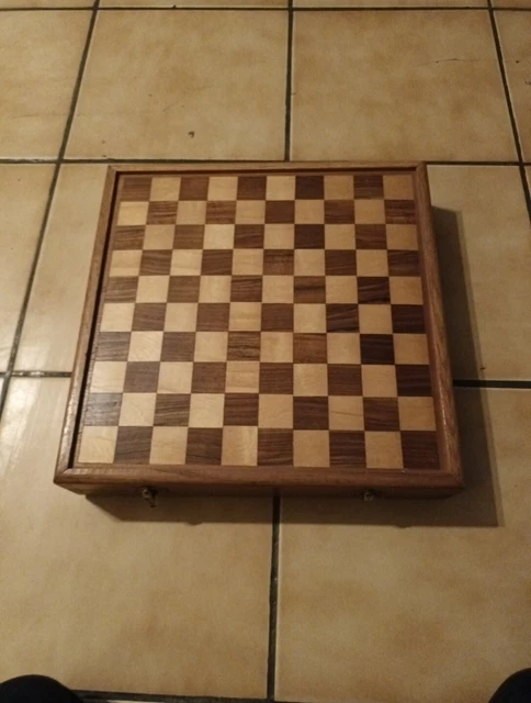 mallette jeux de société bois