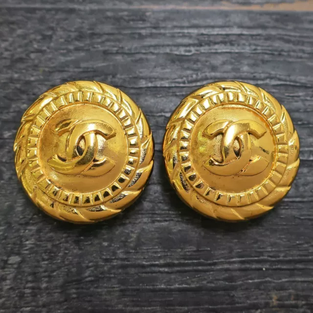 CHANEL Gold Plated CC Logos Round Vintage Clip Earrings #8936a Rise-on