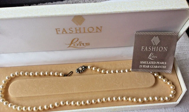 Fashion by lotus pearl necklace deals